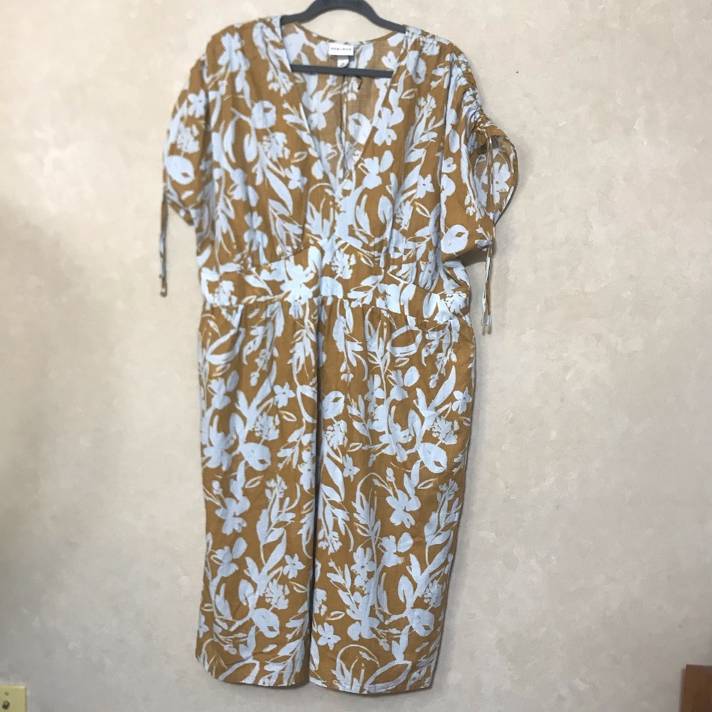 2/$20 Gold Floral Knee Length Tie Sleeve V Neck Summer Dress 2X 3X - Picture 2 of 8